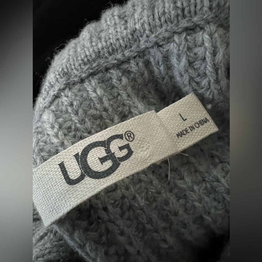 &. UGG Raelynn Sweater - Picture 11 of 16